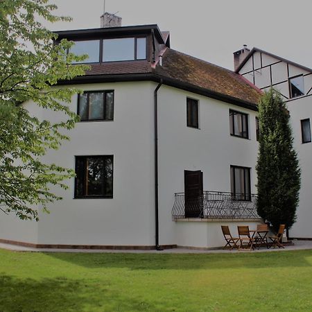 Villa Neubad Saulkrasti Exterior photo